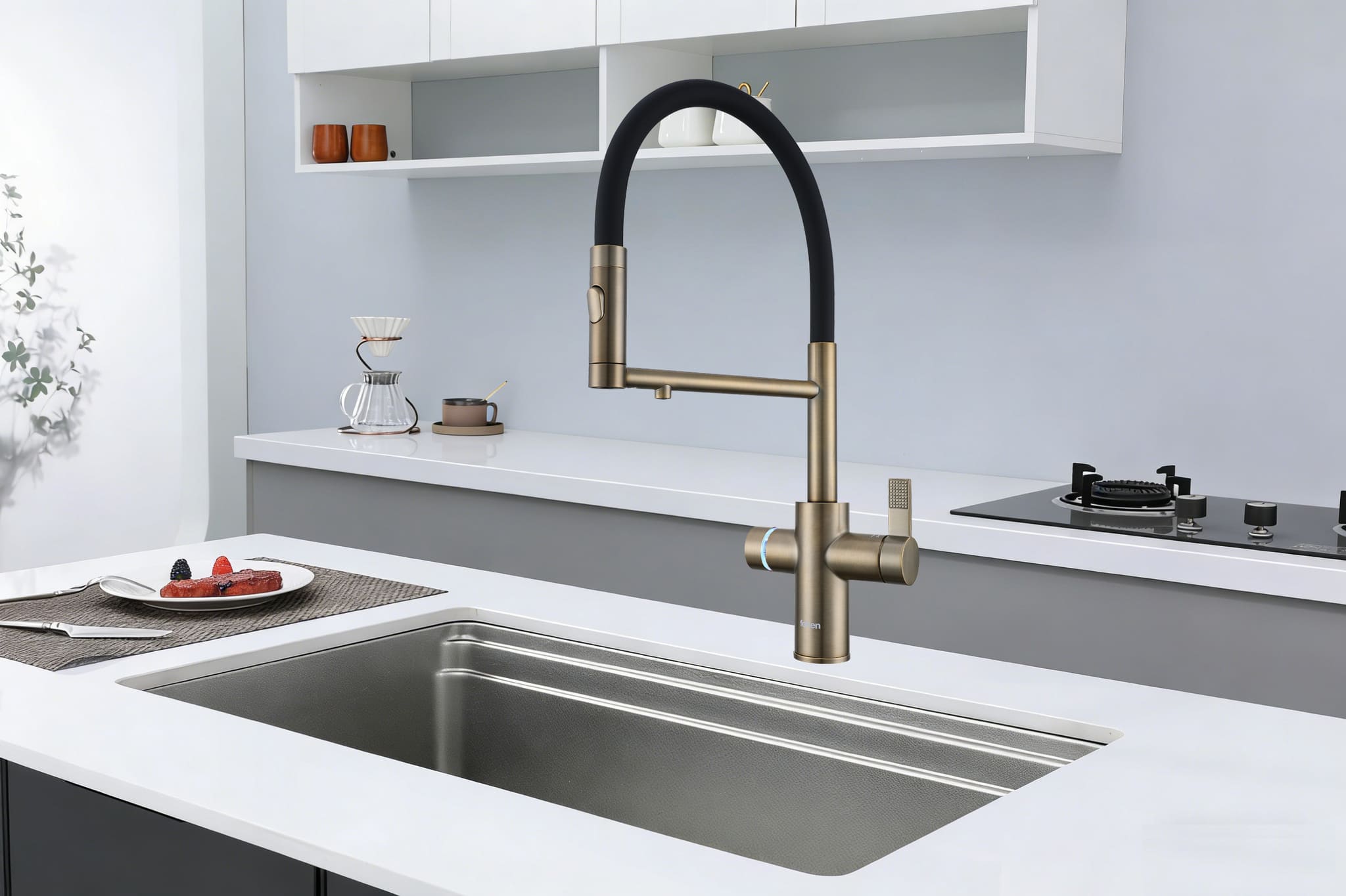 Image of Fohen 4-in-1 Flux Touch - Patinated Brass
