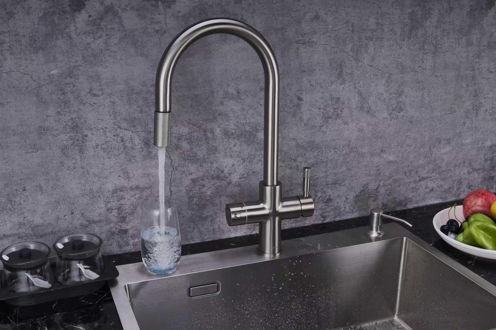 Image of Hanström Flex Pro Brushed Nickel