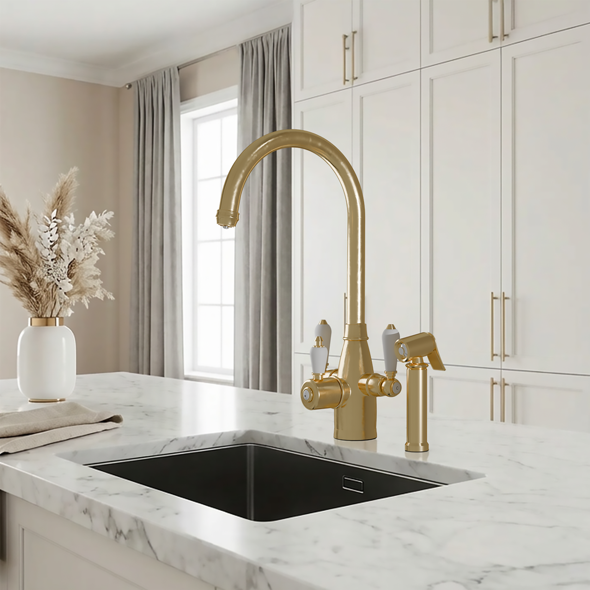 Image of Fohen Tate 3-in-1 + Spray Brushed Brass