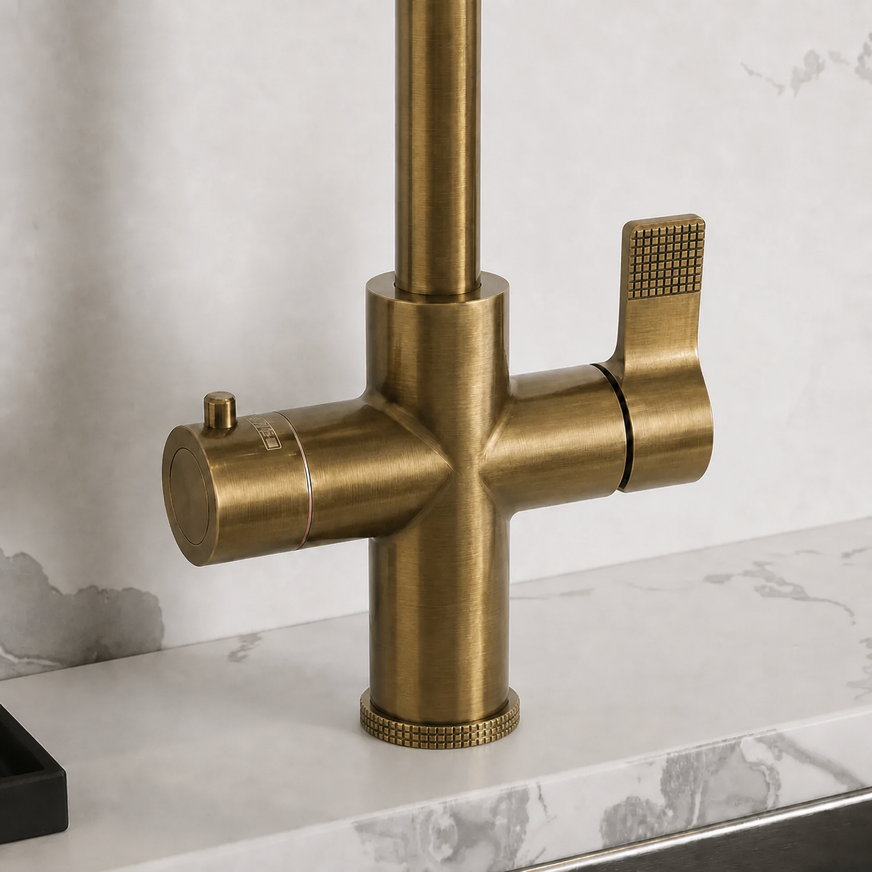 4-in-1 Hanström Flex Pro - Antique Brass
